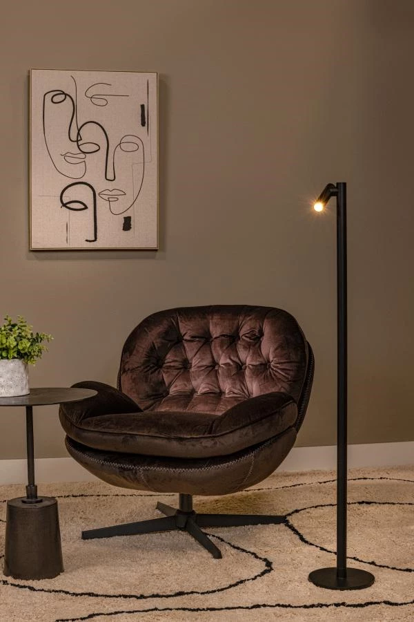 Lucide ANTRIM - Lampadaire / lampe de lecture Rechargeable Intérieur/Extérieur - Batterie/Piles - LED Dim. - 1x2,2W 2700K - IP54 - Avec station de charge sans fil - Noir - ambiance 1